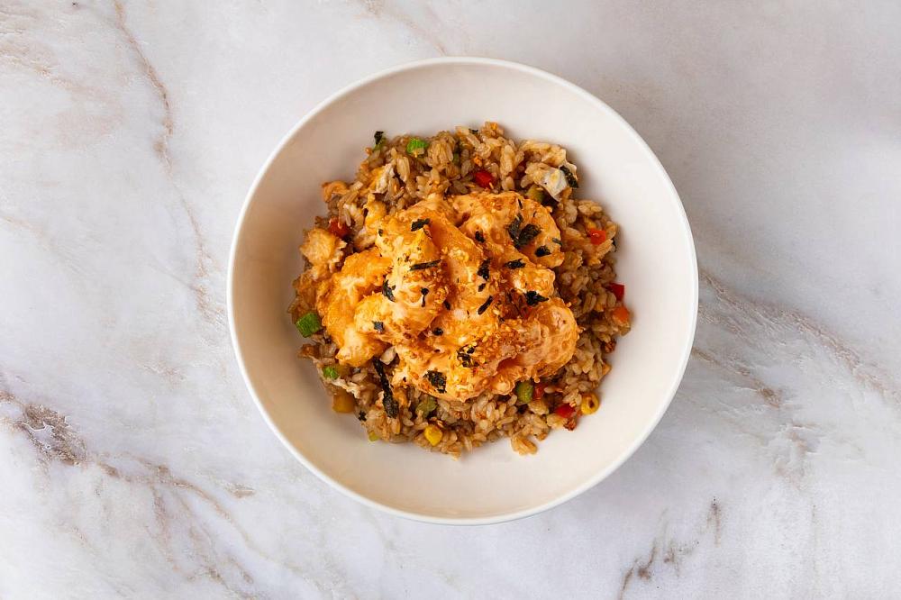 Креветки динамит с рисом вок 